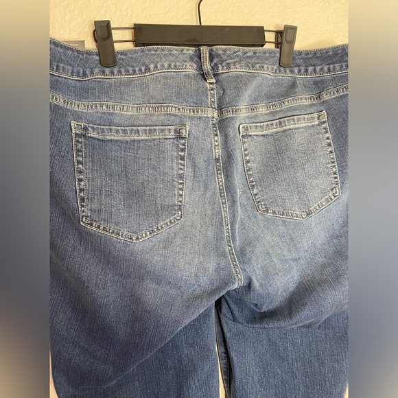 NWT Torrid Boyfriend Straight Vintage Stretch Jeans Size 16 - Picture 6 of 6
